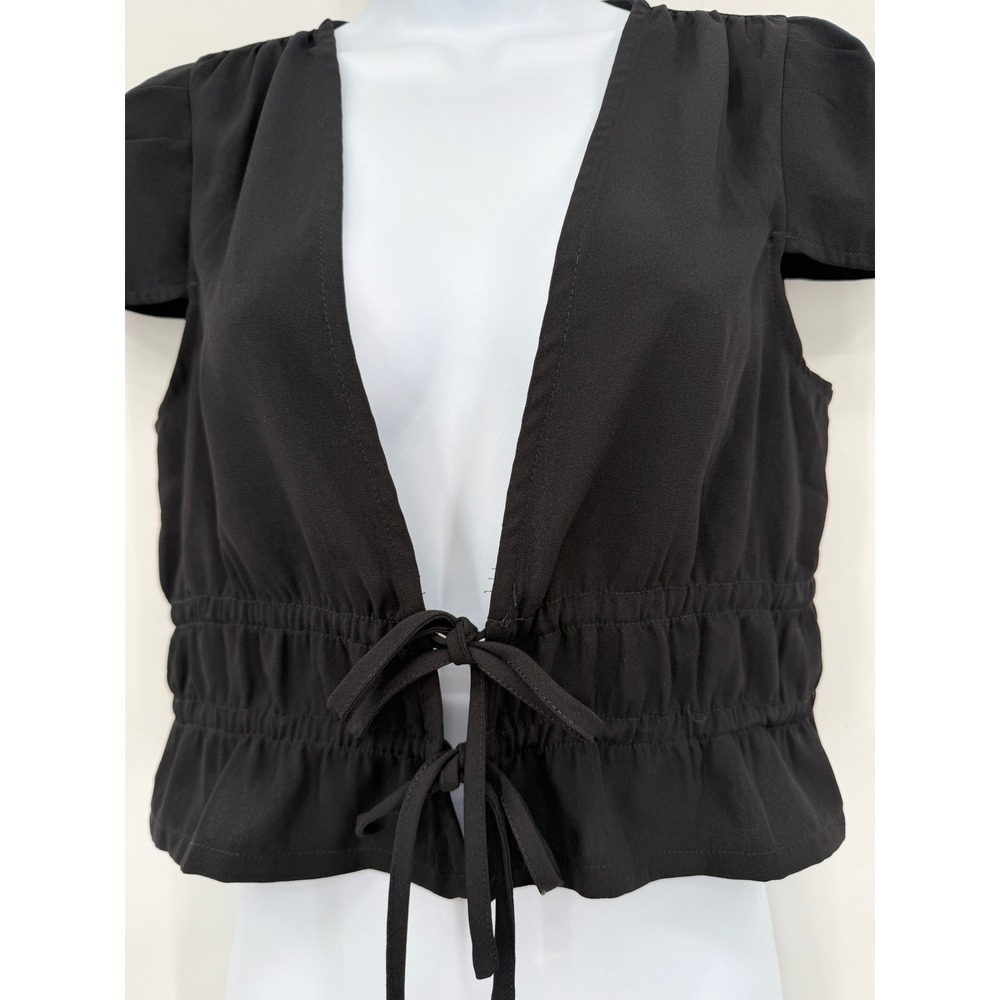 Superdown Black Tie Front Smocked Crop Top Short Sleeve XS RN132829